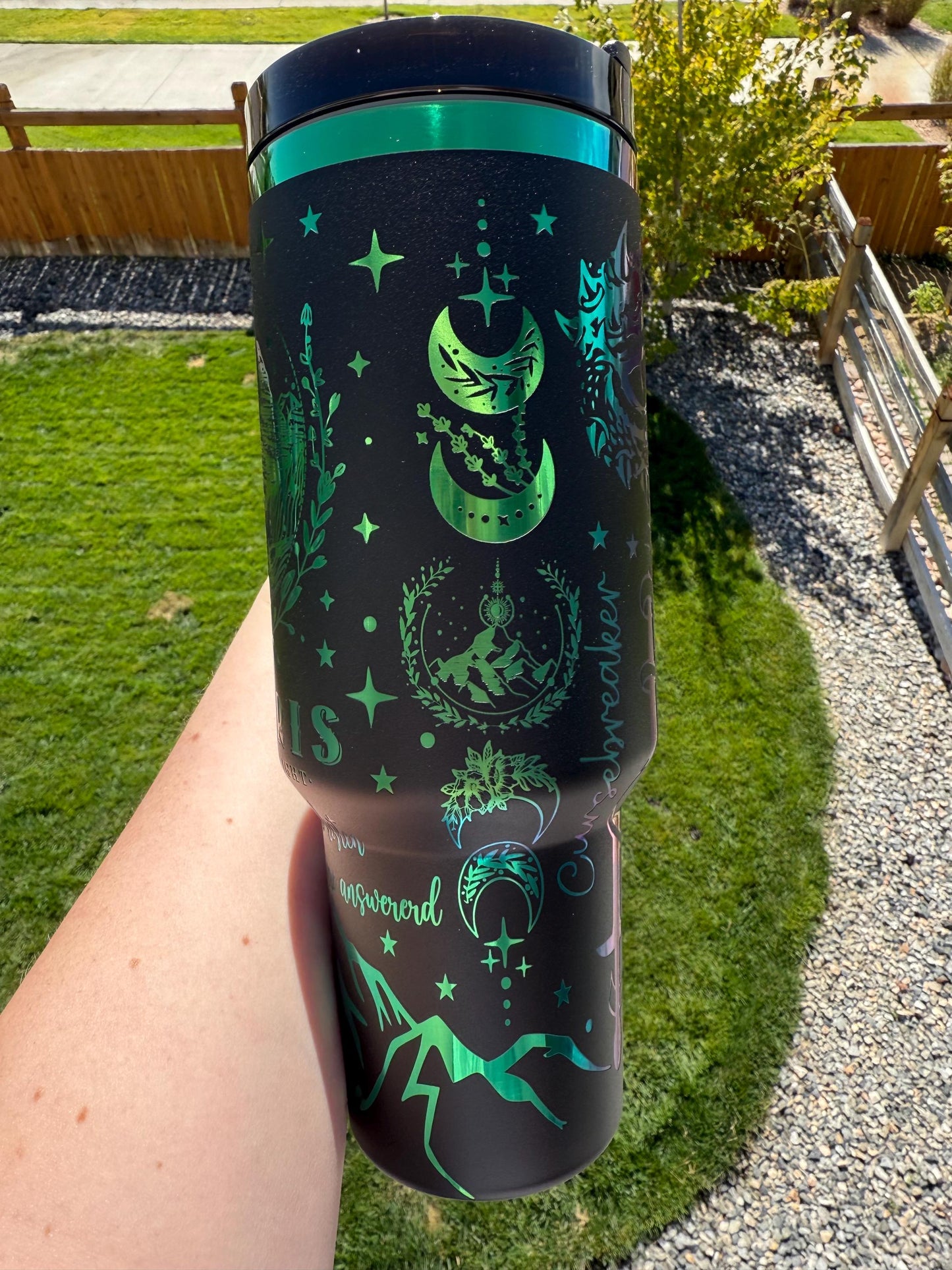 ACOTAR 40 oz Engraved Iridescent Tumbler